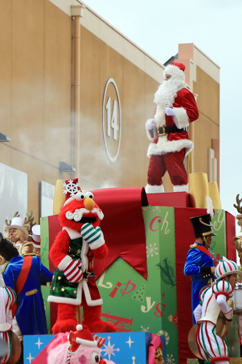 サンタのトイマーチ