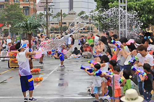 ウォーター・サプライズ・パーティ2014年バージョン