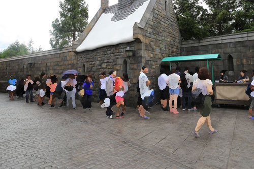 百味ビーンズをワゴンで販売