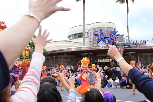 ビーズのネックレス