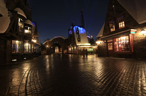 ハリー・ポッターエリアの夜景写真