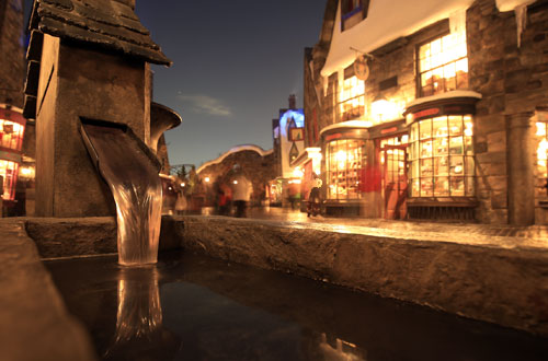 ハリー・ポッターエリアの夜景写真