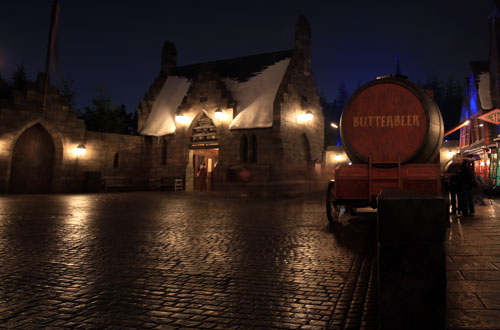 ハリー・ポッターエリアの夜景写真ハリー・ポッターエリアの夜景写真