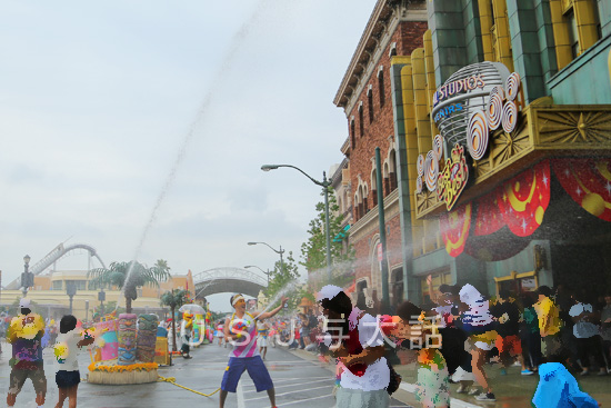 ウォーター・サプライズ・パーティー2015