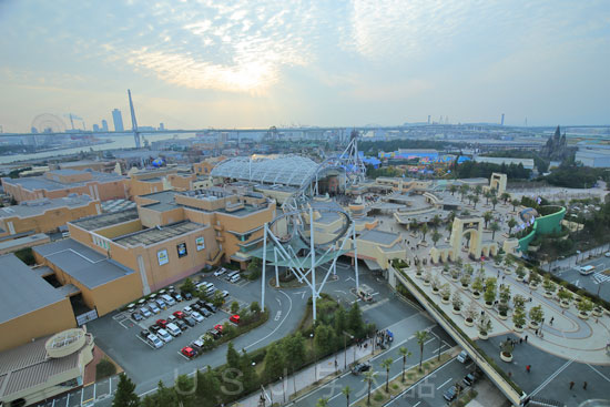 ザパークフロントホテル アット ユニバーサル・スタジオ・ジャパンからのUSJサイドの景観