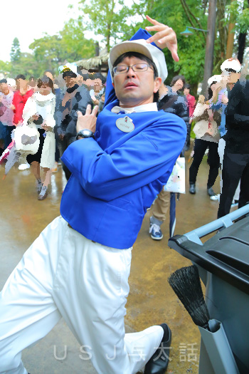 カストーディアルキャスト